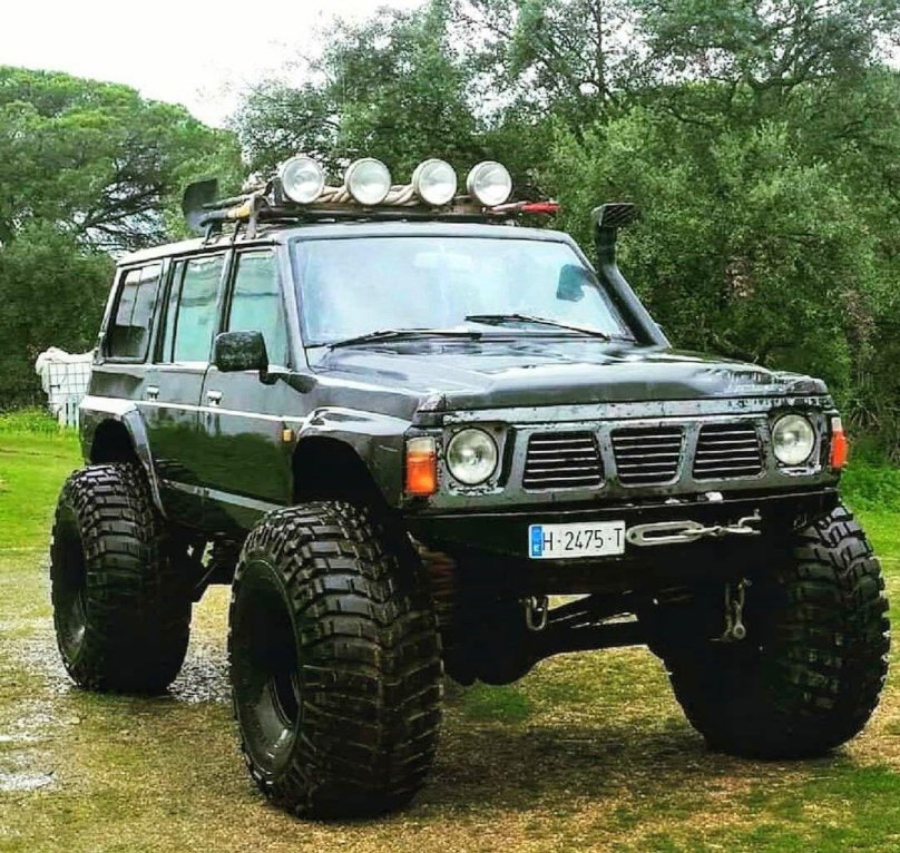 Nissan Patrol y60 off Road