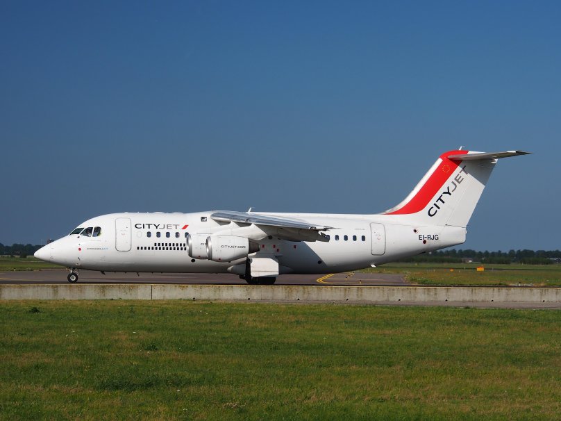 Rj85 самолет
