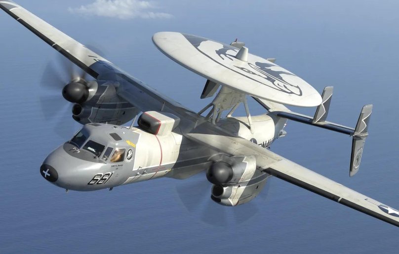 E-2 Hawkeye самолет