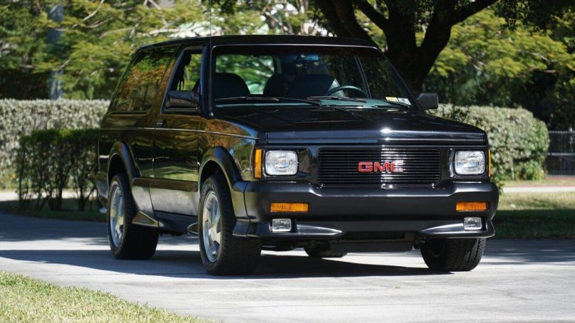 GMC Typhoon 1993 года выпуска