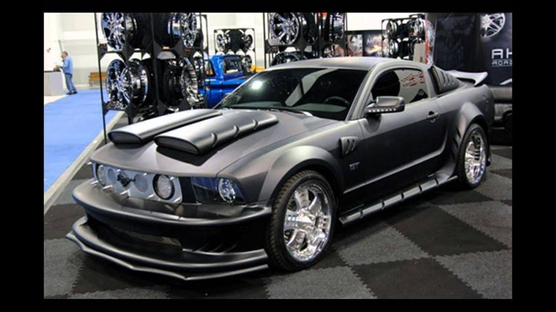 Форд Мустанг тюнингованный