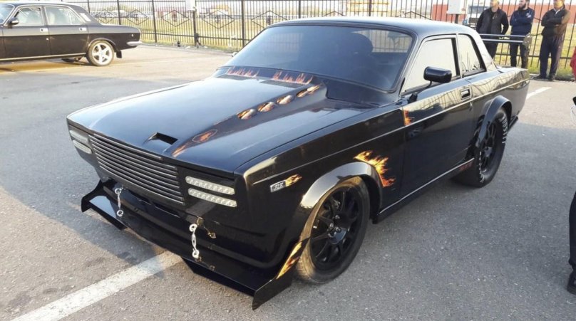 ВАЗ 2107 под Мустанг