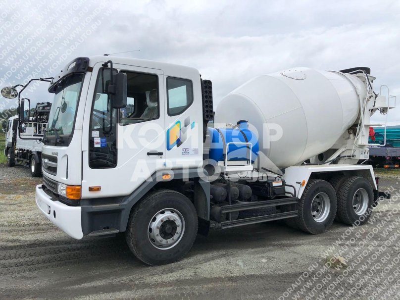 Автобетоносмеситель Daewoo Novus (7 куб)