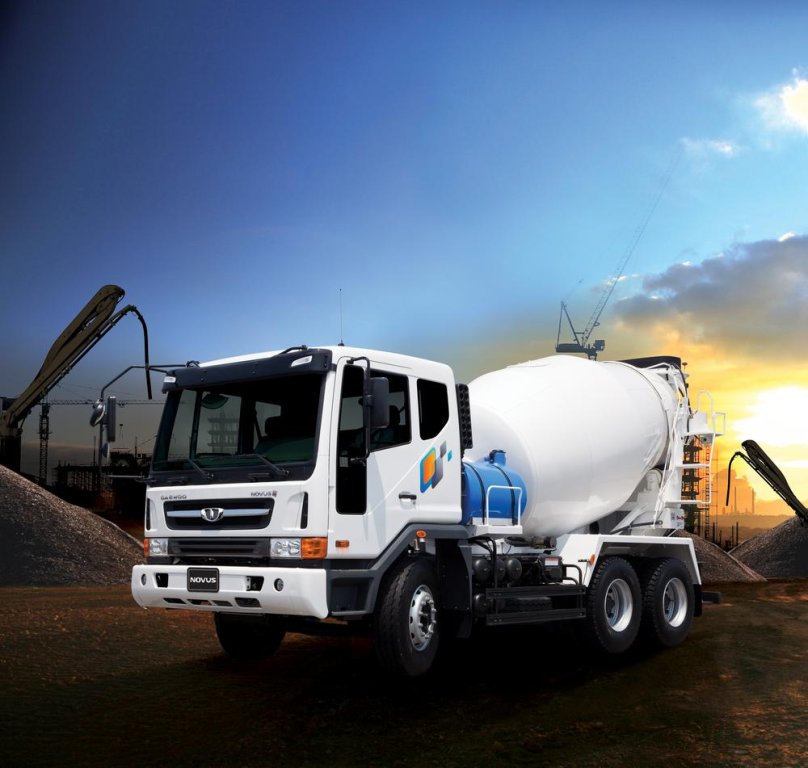 Мини автобетоносмеситель