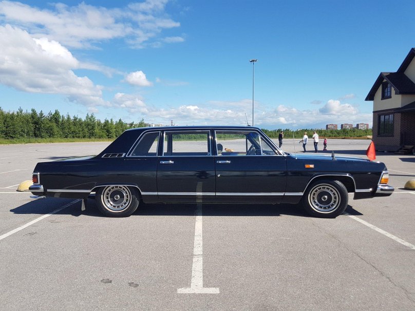 Чайка машина ГАЗ 14