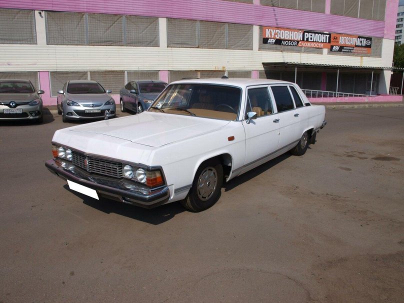 ГАЗ-14 Чайка белая