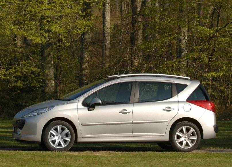 Peugeot 207 универсал