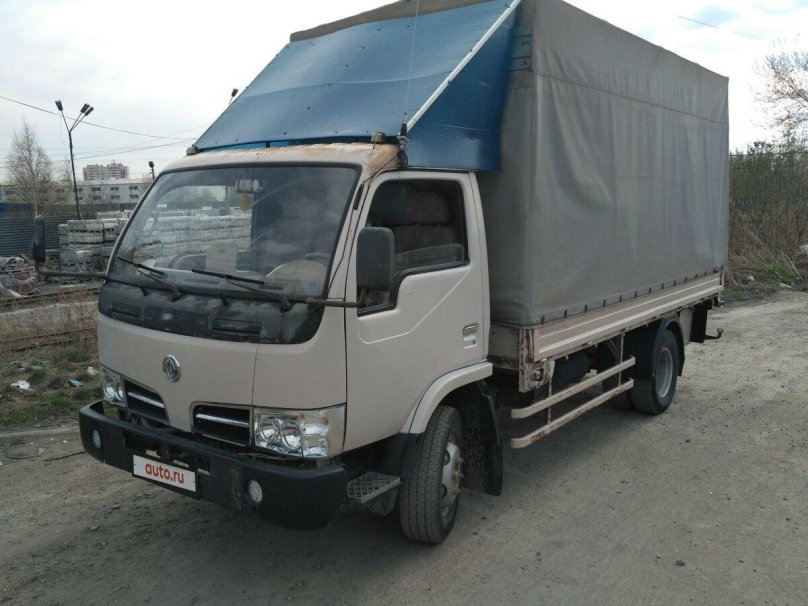 Dongfeng EQ 1030