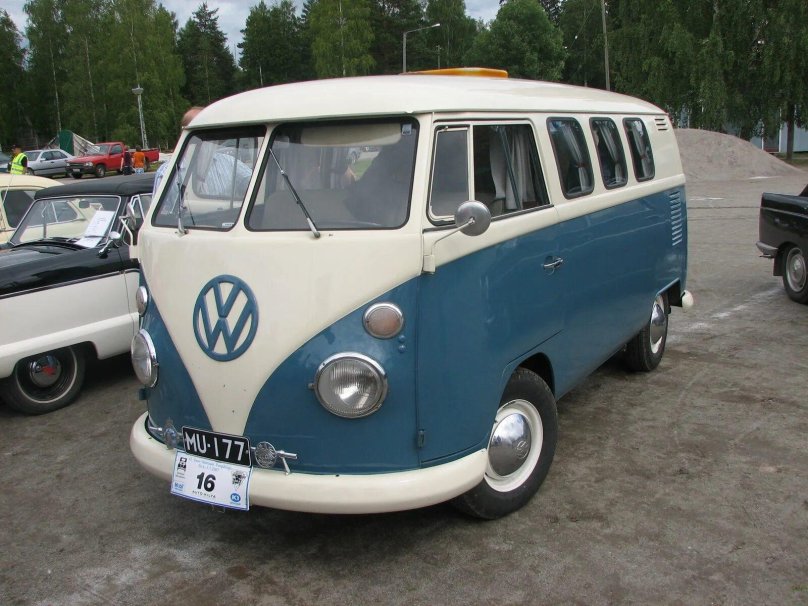 Volkswagen микробус