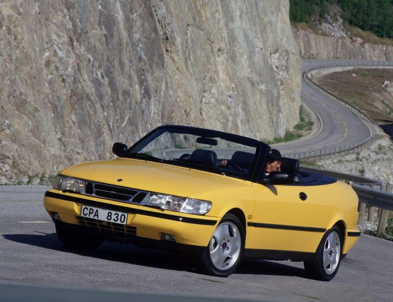 Saab 900 Cabrio