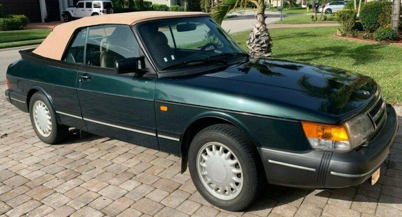 Saab 900s