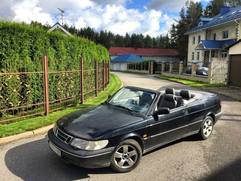 Saab 900 II