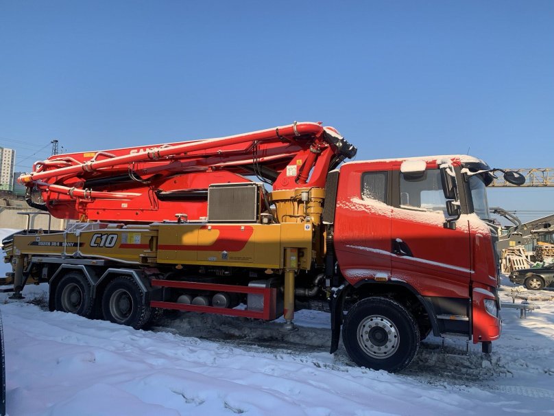 Автобетононасос KCP 26zx120