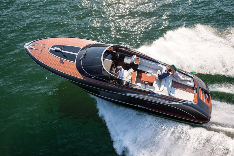 Итальянский катер Рива