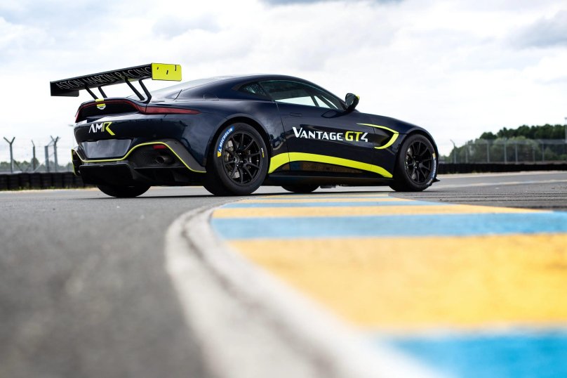 Aston Martin Vantage Amr gt3