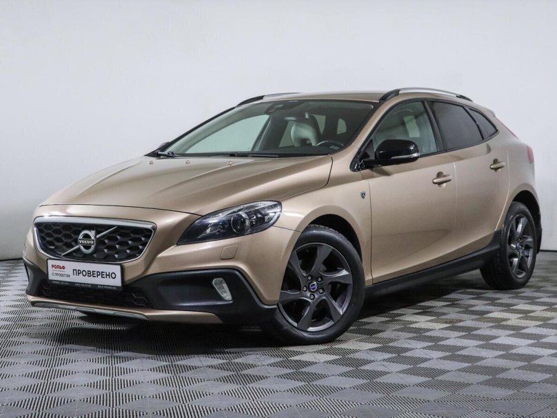 Volvo v40 Cross Country 2013