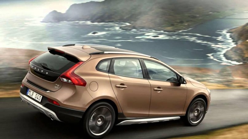 Вольво в40 кросс Кантри