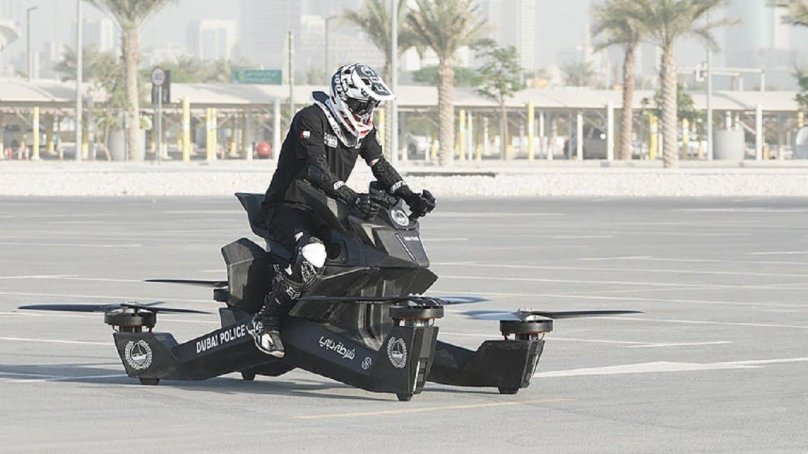 Летающие мотоциклы в Дубае полиция