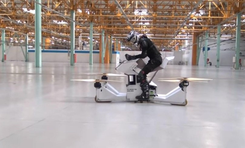 Летающий мотоцикл Сколково