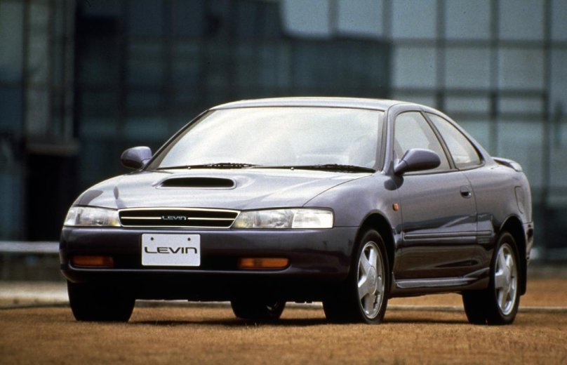 Toyota Corolla e100 купе