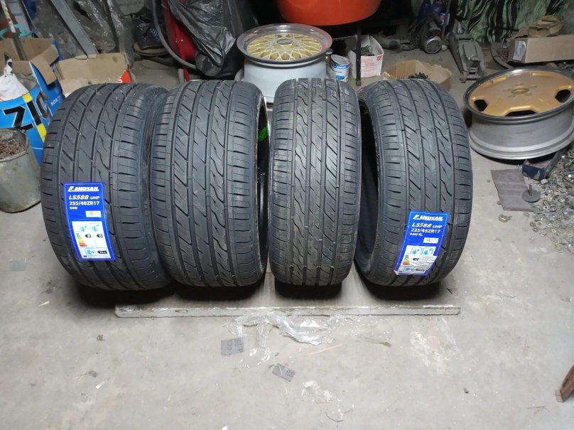 Резина 225 45 17