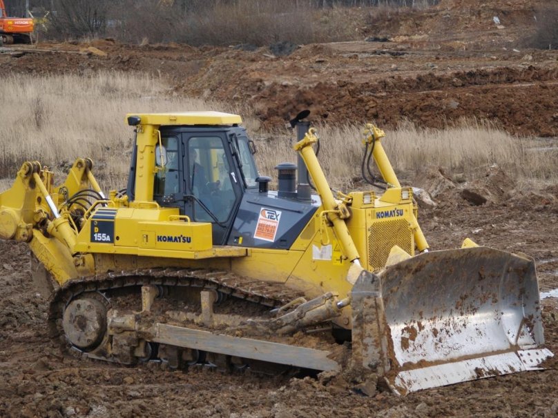 Бульдозер Komatsu d155a-5
