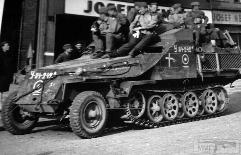 SD KFZ 251 В РККА