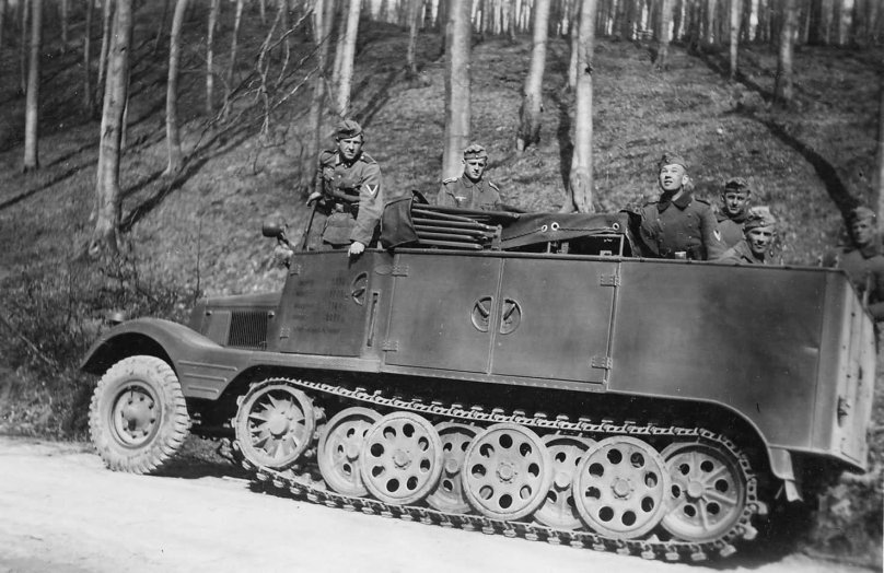 Тягач SD KFZ 11