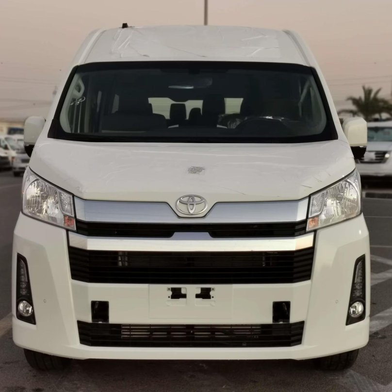 Toyota Hiace 2022