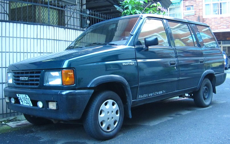 Isuzu Panther