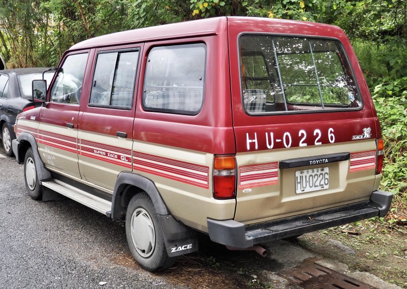 Тойота Вентура