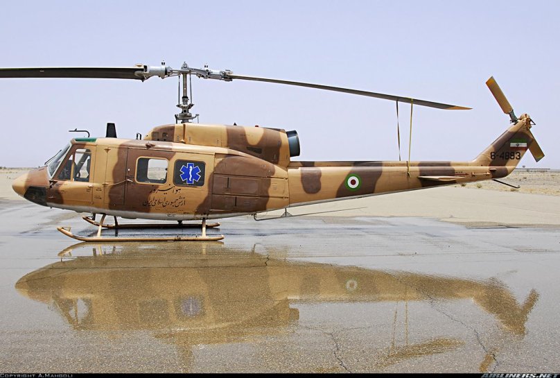 Вертолет Bell 214 Iranian Isfahan