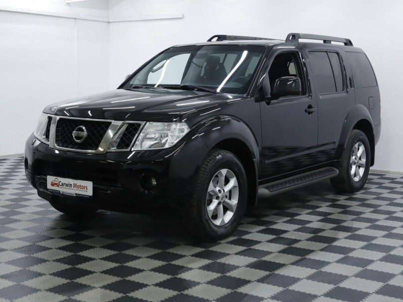 Ниссан Патфайндер 2011