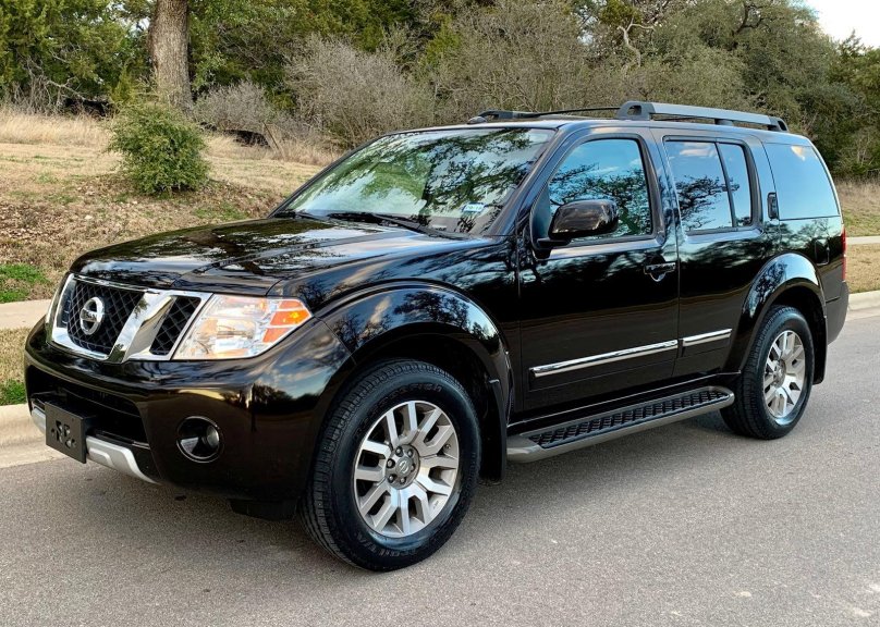 Nissan Pathfinder 2011