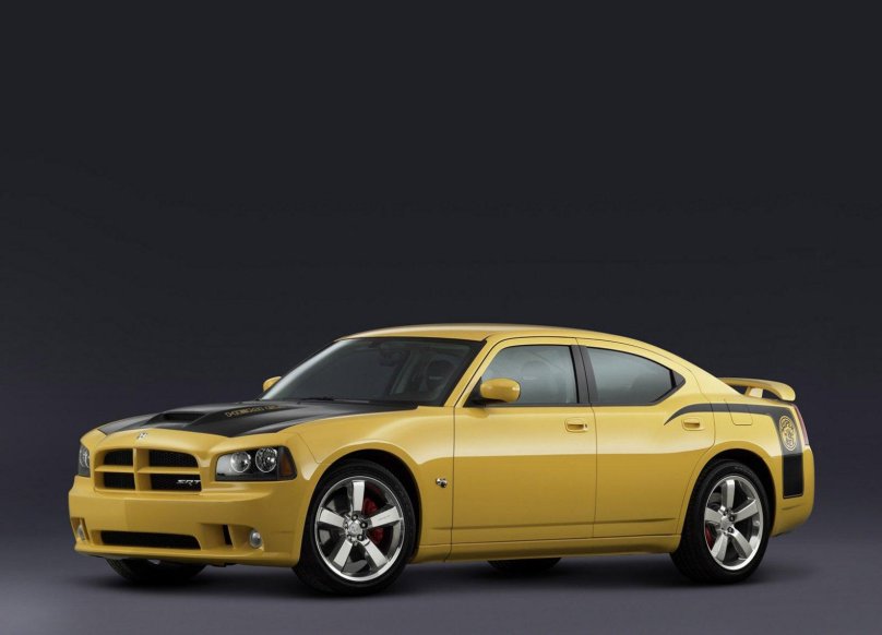 Dodge Charger srt8 super Bee