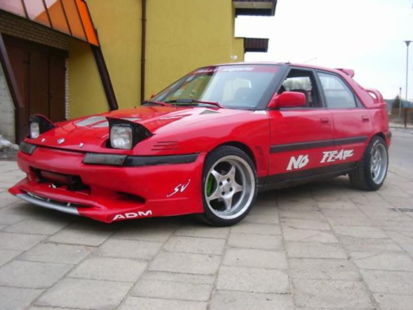 Mazda 323f bg