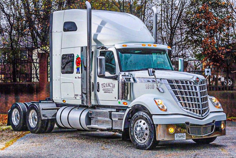 Седельный тягач International Lonestar 2020