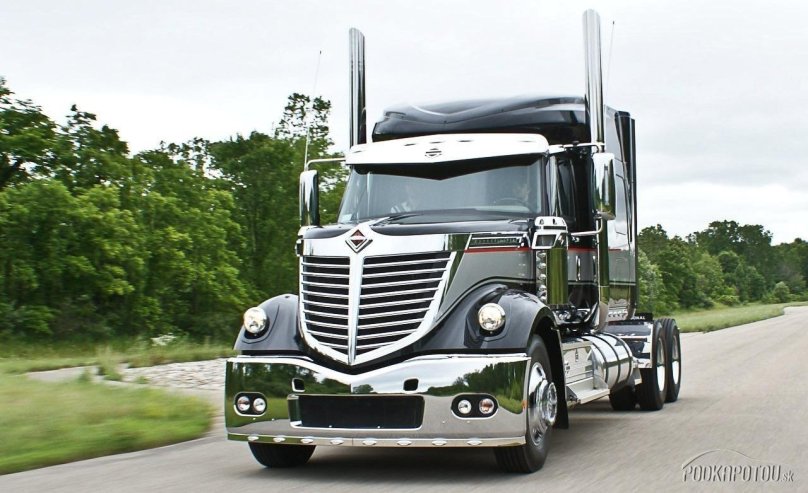 Грузовик International Lonestar