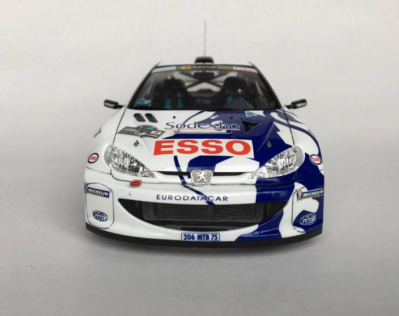 Peugeot 206 WRC Tamiya
