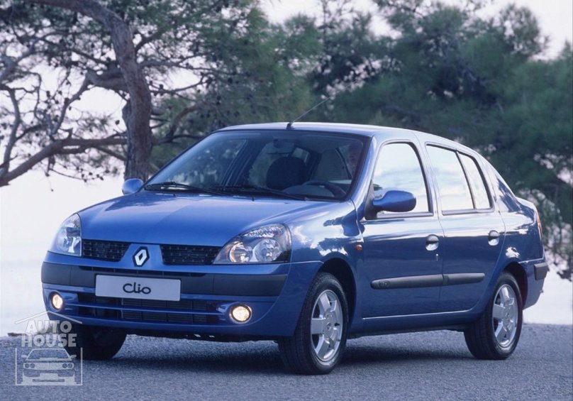 Renault Clio symbol 2002