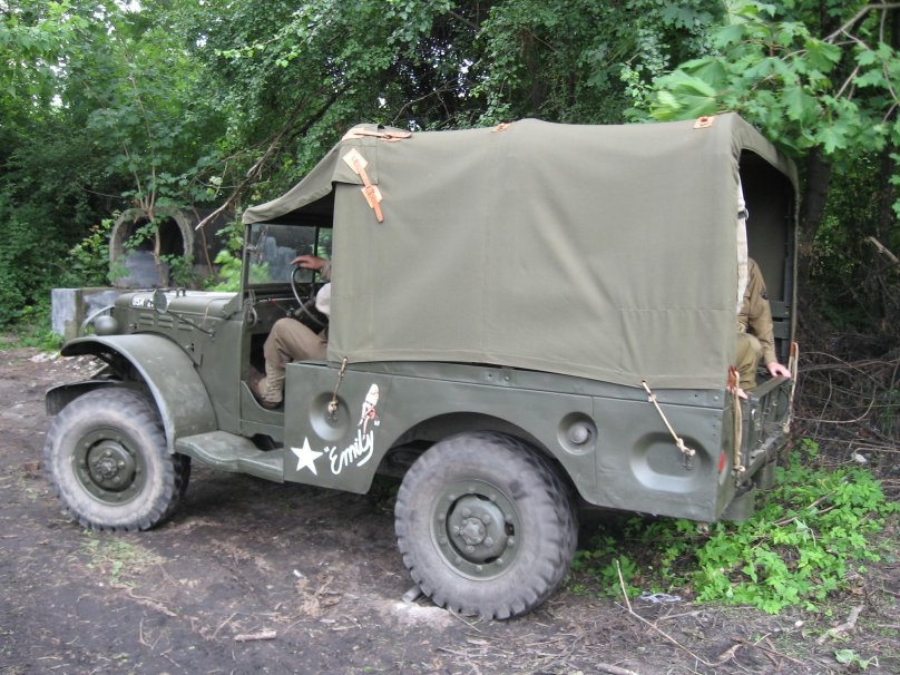 Dodge WC-51 фары