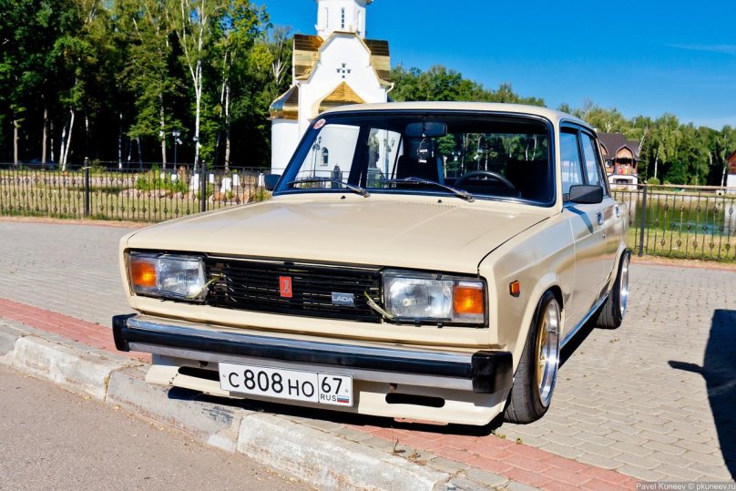 Lada Nova 2105