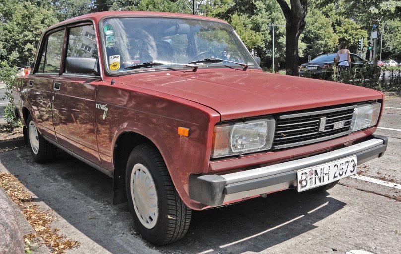 Лада Nova 2105