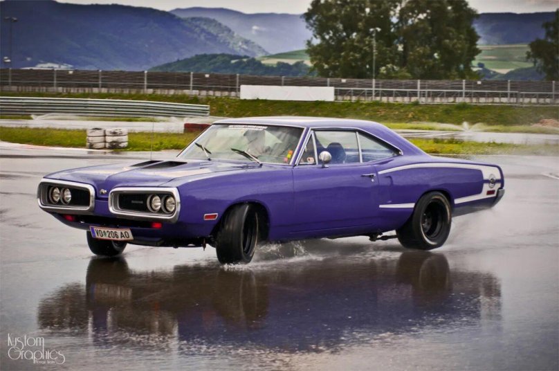 Додж Коронет супер би