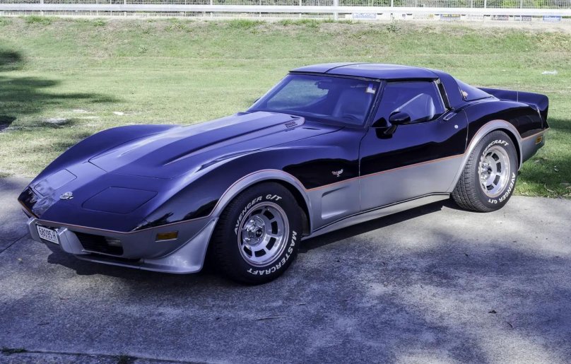 Шевроле Corvette Stingray