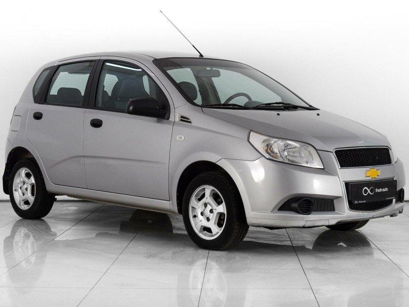 Chevrolet Aveo 2010 хэтчбек