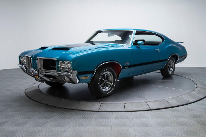 Oldsmobile Cutlass 442