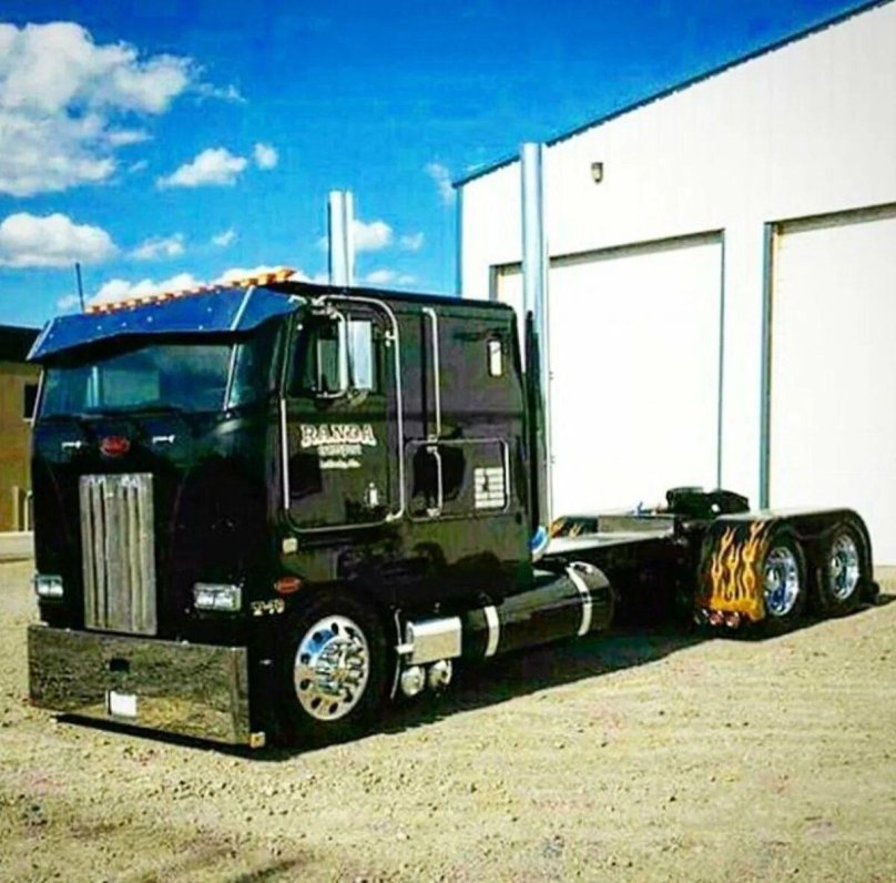 Peterbilt 362