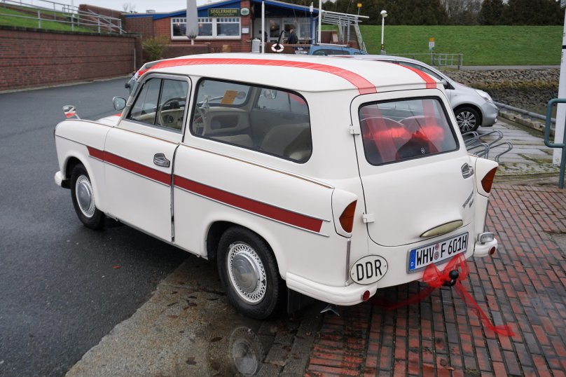 Трабант р 610 - 1100 салон