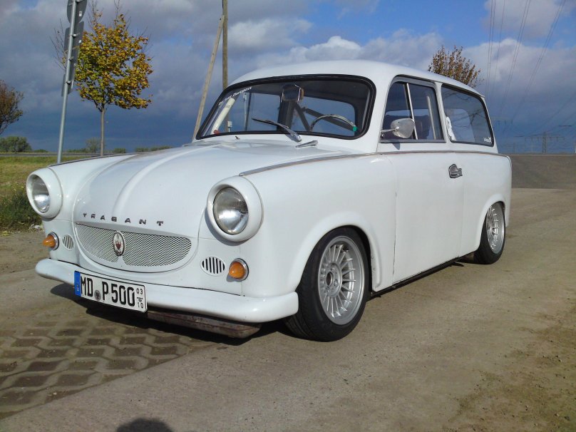 Трабант автомобиль